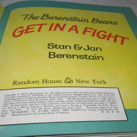 The Berenstain Bears GET IN A FIGHT Color Illustrated Paperback Learning to Read - Picture 4 of 4